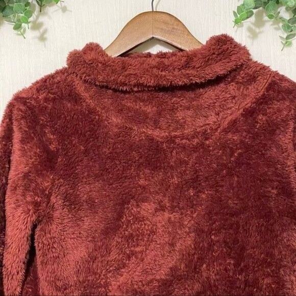 Joy Lab Shirt Womens Small Plush Burgundy Cozy Fuzzy Fleece Pullover - Picture 2 of 7